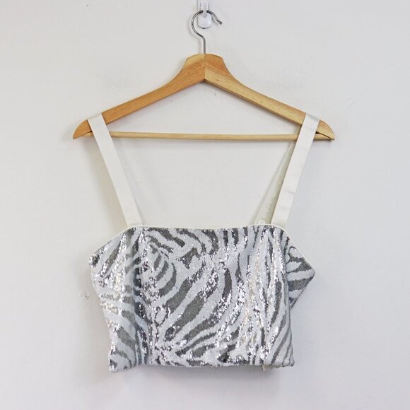X by NBD Nakia Sequin Animal Print Zebra Crop Top Tank Blouse Silver White Small - Picture 4 of 6